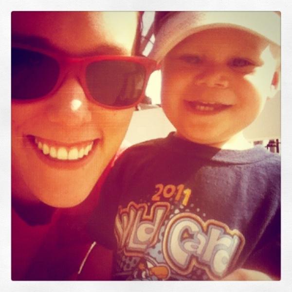 liam_hutcherson's tweet photo. Date with mama at Lake's Park! http://t.co/AIbewJ1K