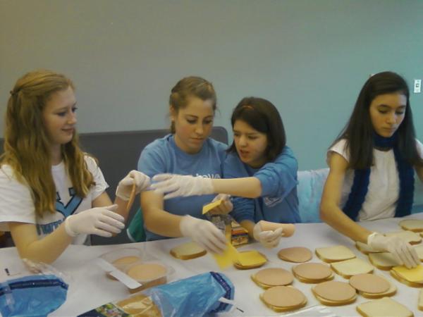 YHSBestBuddies's tweet photo. Sandy, Gennie, and Clara making sandwiches for ASPAN. http://t.co/SM4AxIZW
