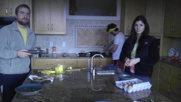 jessicajin_'s tweet image. Fruit pancakes and a pound of bacon with @ajporlier and @eaguperry at #MichaelKenny&apos;s house this morn