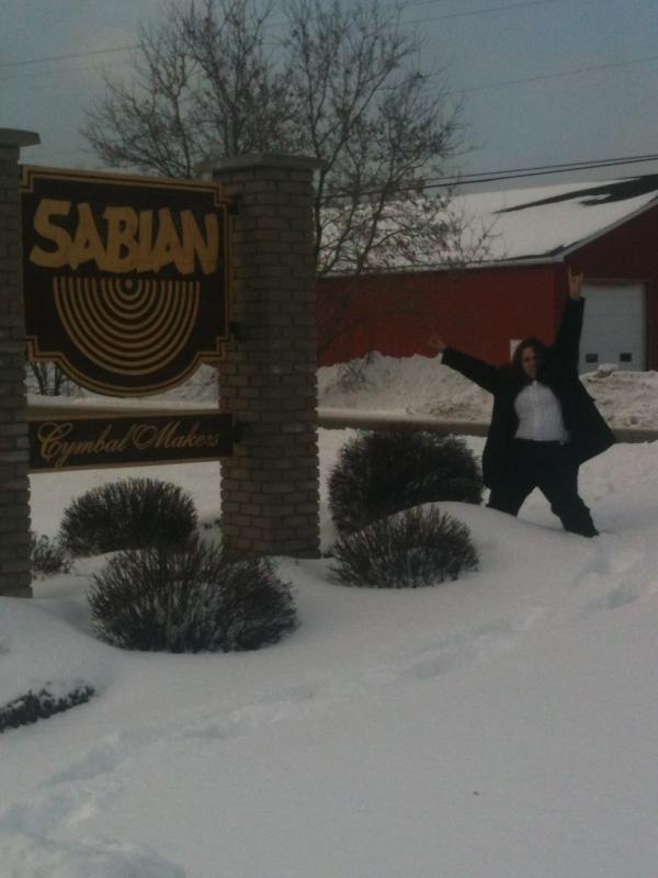 OneStepWonderfu's tweet image. We love you Meductic!