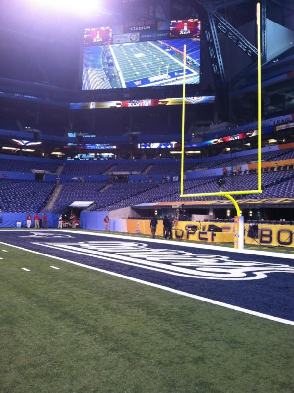 Patriots's tweet photo. Welcome to Lucas Oil Stadium ... the Super Bowl XLVI "home" of the Patriots http://t.co/QdqzcIrB