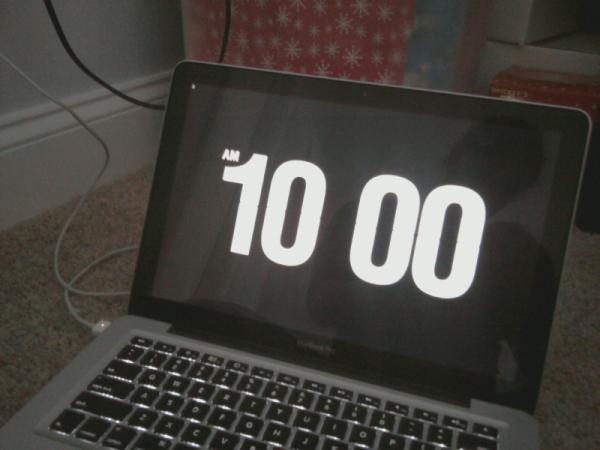 MelissaPitz's tweet image. #febphotoaday #dayfive #tenoclock