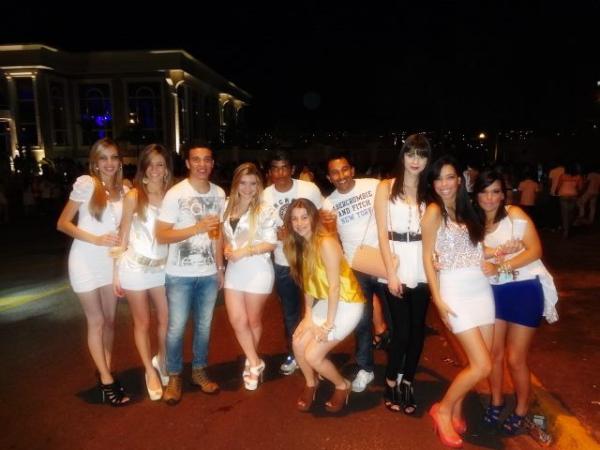 beccaroodrigues's tweet photo. Festa do Branco - Moby http://t.co/p7iqi7i1