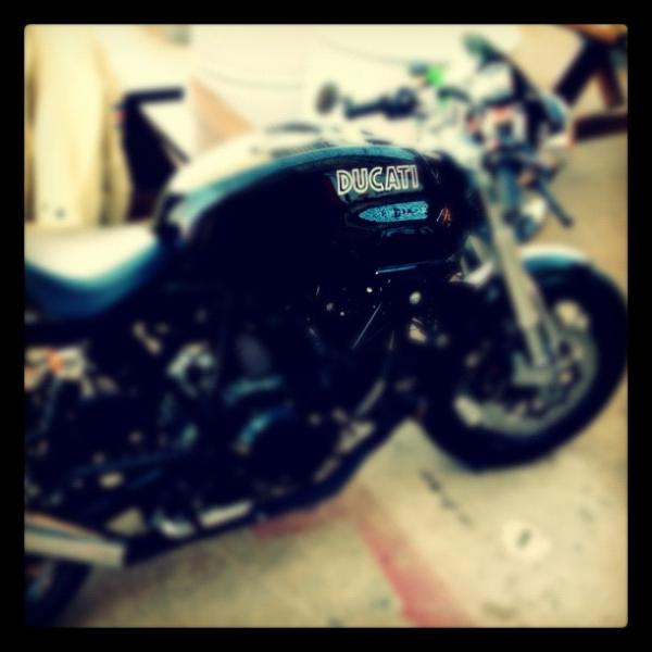 yourOSK's tweet photo. #stable http://t.co/O6vUN4Tt