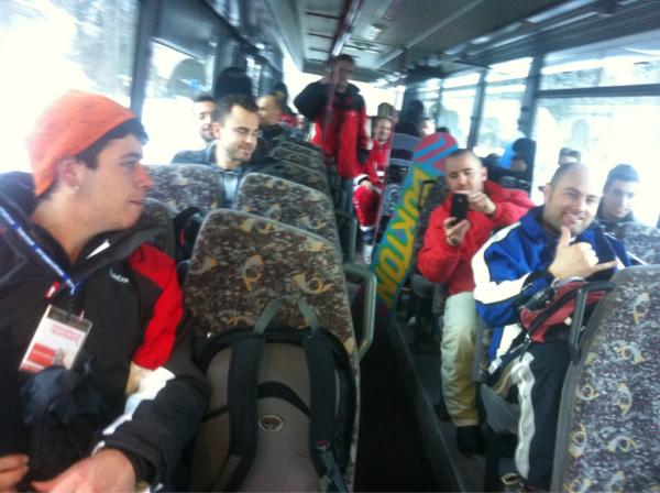 gotoAndSki's tweet image. Geek bus Leaving to the cablecar #gotoAndSki