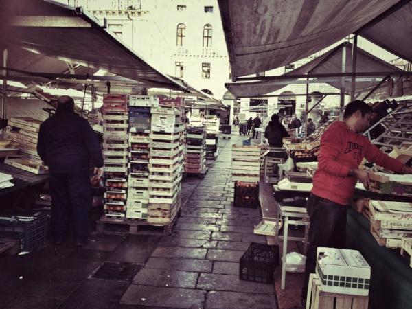 StefanoNegrelli's tweet photo. Mercato http://t.co/CD5t08N3