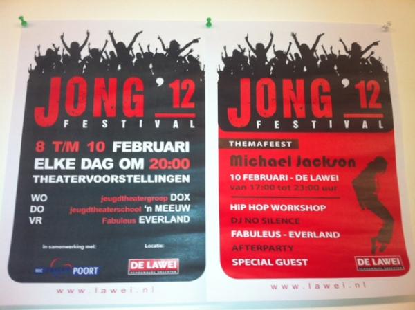 Vanaf volgende week hangen deze posters in en rondom Drachten. Ook zal er nog geflyerd worden!