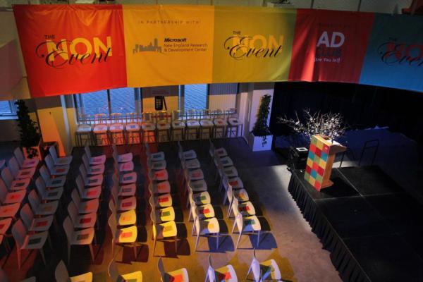 MammothMediaInc's tweet image. Check out pictures from last night's #NonEvent. on.fb.me/yetW38 #AdClubNon