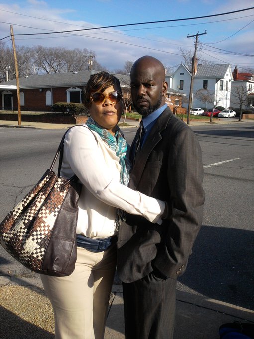 My mom and dad I love them. http://t.co/te2iTXwo<a href="/tag/fictionaldeathsiwillnevergetover"class="tags"><span>#fictionaldeathsiwillnevergetover</span></a>