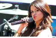 YearGomezrain's tweet photo. @selenagomez please follow me please http://t.co/E6P3e4jw