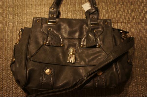 TechandTrend's tweet image. Gray hobo fashion handbag. Also comes in black and red. $35