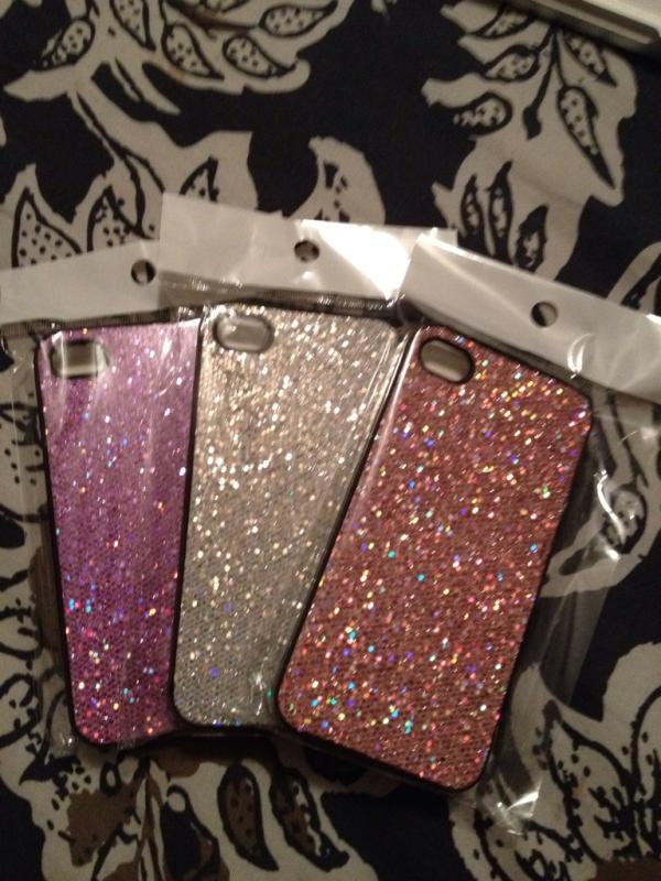 TechandTrend's tweet image. iPhone 4/4s bling covers. Available in light and dark pink and white. $10