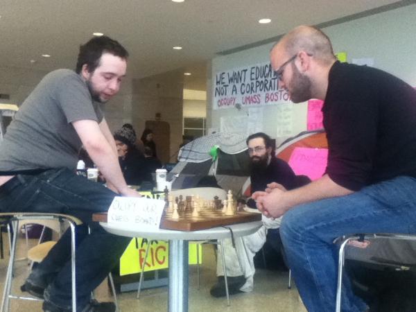 OccupyWallStNYC's tweet photo. #OccupyChess #OUMB #OccuTrip http://t.co/ekS9NAFF
