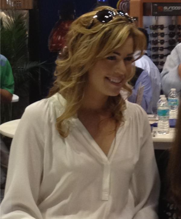HamiltonElks's tweet photo. Question #2!  Who is this at the PGA Show? http://t.co/6yjJwZot