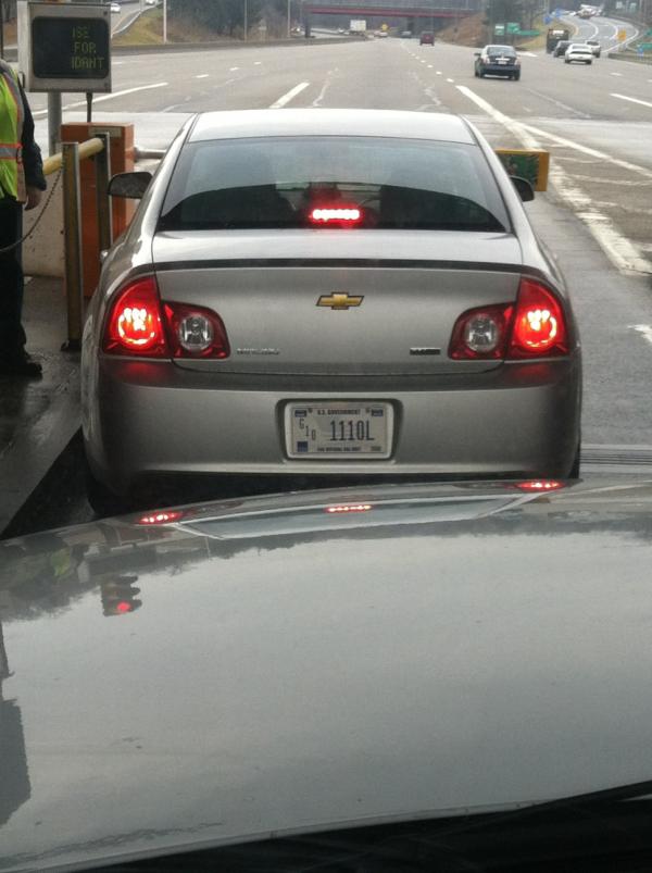 DJSadowski's tweet image. In the EZ Pass only lane w/o EZ Pass. Who wonders what's wrong w/ the Federal Gov't?