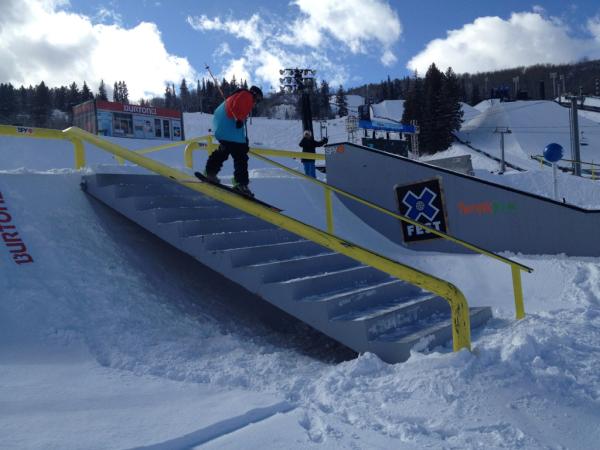 VimeoEvents's tweet photo. X Games gold medalist Tom Wallisch at the Vimeo clinic #Xvimeo http://t.co/s00qjLPX