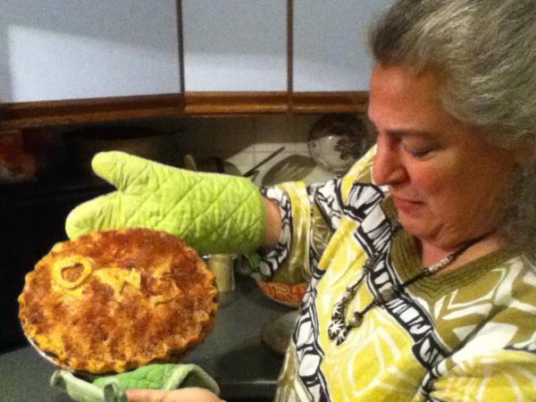 OccupyWallStNYC's tweet photo. This is hospitality! #OccuTrip #OccupyApplePie http://t.co/ECwycD4I