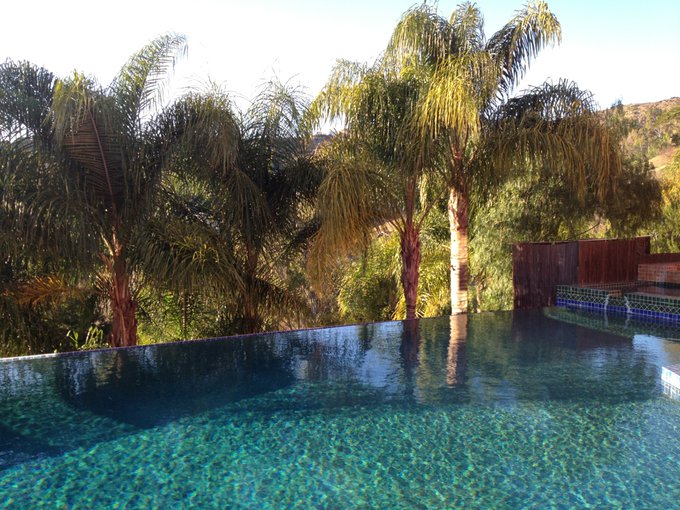 I'm on the set of @GF_Films http://t.co/CZk496Gk<a class="tags" href="/tag/gf_films">@gf_films</a>