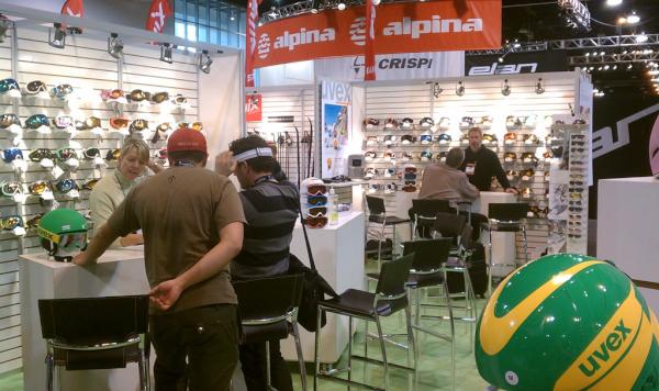 Showing off some of the new Uvex Goggle styles at #SIA12