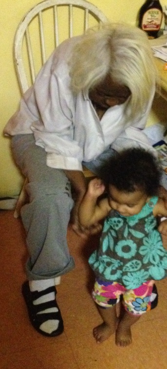 urobsession12's tweet photo. My grandmother and my cousin http://t.co/zczSMZcm