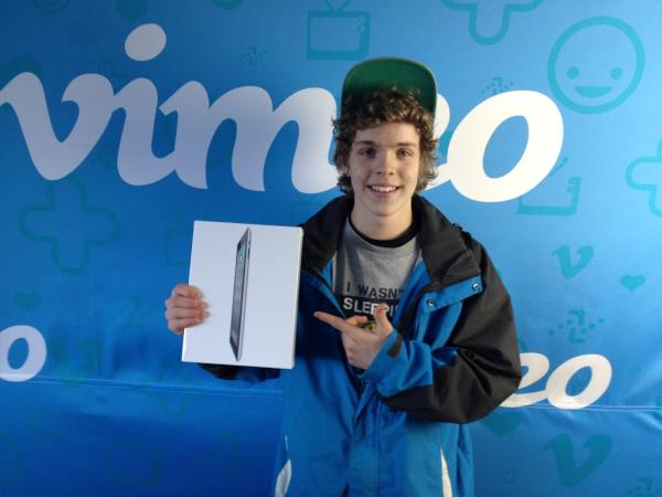 VimeoEvents's tweet photo. Congrats to Justin for winning an iPad from Vimeo at the X Games #Xvimeo http://t.co/ix1hKAtf