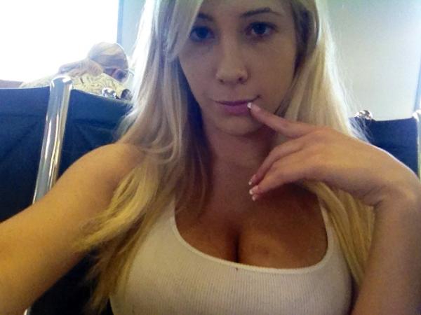 TashaReign's tweet photo. Thinking dirty thoughts http://t.co/6Kc1XVNU