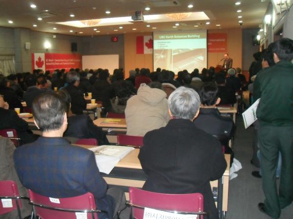 BCWOODKOREA's tweet photo. During the MBC Show at SETEC, BC Wood & CMHC Seminar in Korea successful finished with over the 180 attendees. http://t.co/znl15wfp