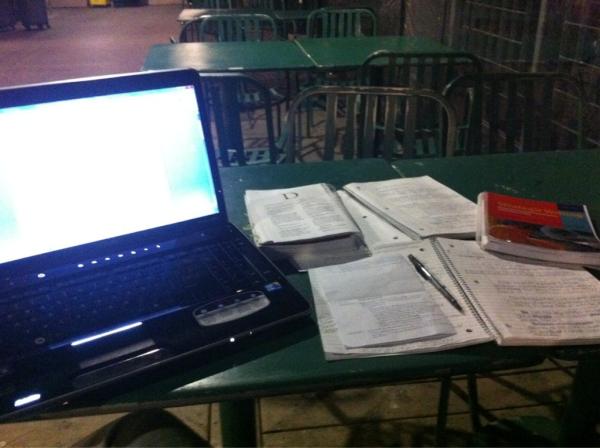 michelle__rapp's tweet image. #UTexasProblems #collegekidproblems