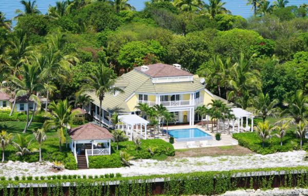 planomatic_sofl's tweet photo. Tour SEA STAR, Cat Cay, the Bahamas. 5 + 3 Bedroom Cottage, 8.5 bathrooms
http://t.co/Gr04il0N http://t.co/OI1pM2DH