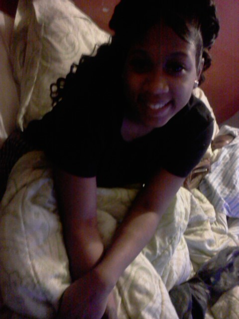 Watch Herrr 🥵's leaked NSFW photo on TwXstars