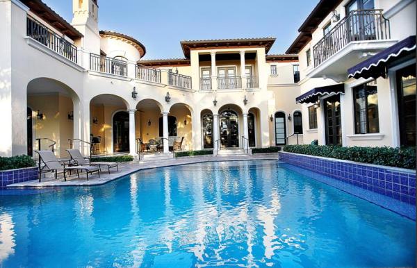 planomatic_sofl's tweet photo. See what $4,750,000 can get you in Miami Beach, FL. http://t.co/QCTkqYhf http://t.co/avgpTOAP