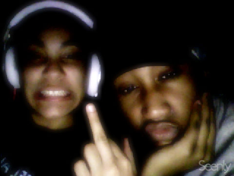 Zee_Raww's tweet image. we cute as hell #velcroback lmfaoo @TheGayBisssh