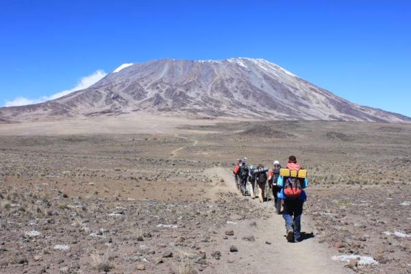 barefootimpi's tweet photo. Barefoot Impi on the track to Kilimanjaro http://t.co/0l2azZAL