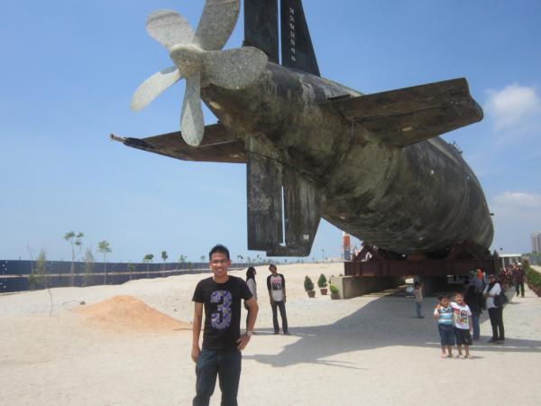 afezz's tweet photo. @my100plus 
nothing impossible, everything possible #my100PLUS http://t.co/HUPDRNsG