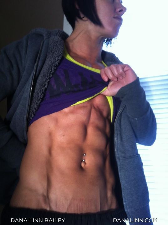 DANA LINN BAILEY on Twitter: "25 more days till the stage!! Early morning  abs. #flagnorfail http://t.co/sl43UdgQ" / Twitter