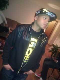 Watch CrudWoman's leaked NSFW photo on TwXstars