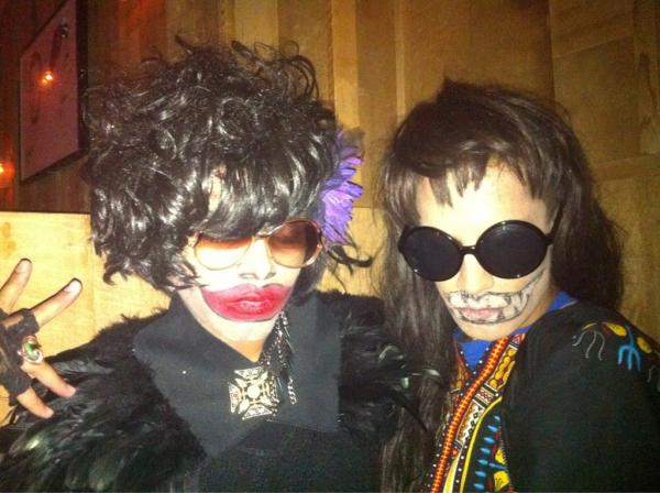brainbeau's tweet photo. @SHARON_NEEDLES we love sharon needles http://t.co/TzJ7RNsN