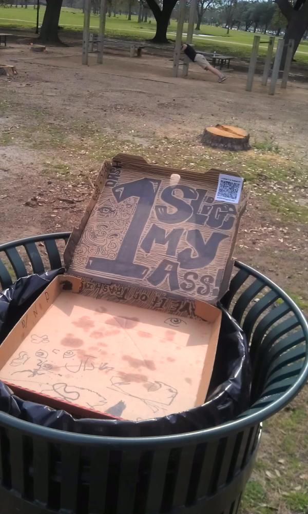 str8ddash's tweet photo. One slice my ... http://t.co/Ru0sGqfl