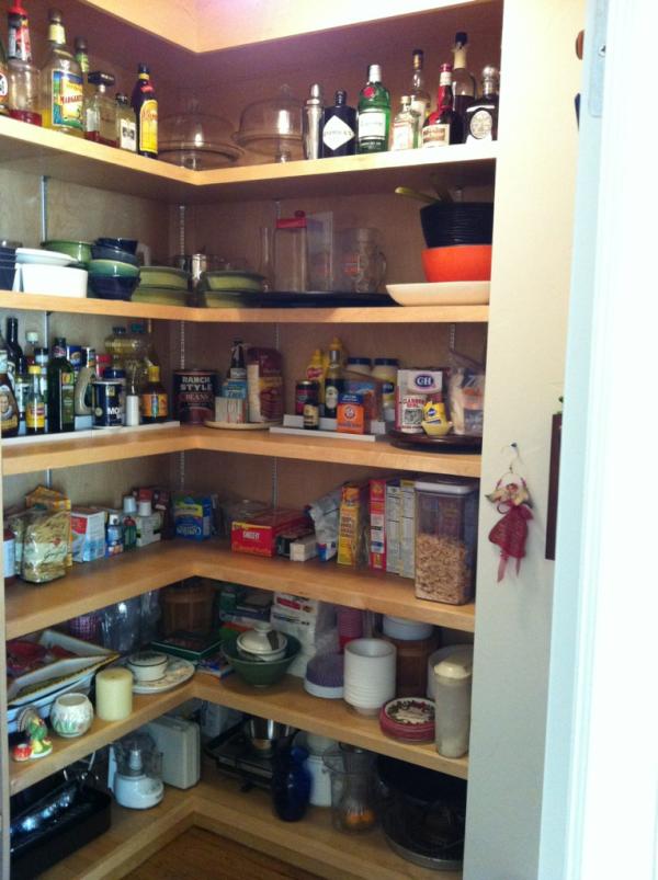 organizedSF's tweet image. After-shot of a beautiful pantry... Organizing minds one step at a time!