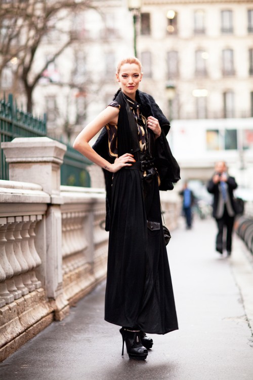 AkiICvJCIAAb9FN.jpg:large