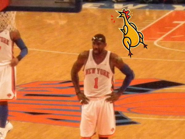 NyeHumor's tweet image. Why did the chicken cross the @Knicks basketball court? Because it FOWLed out! #NyeHumor #Knicks