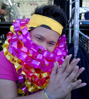 DjChowChow's tweet photo. วันนี้แวะมาสั้นๆ  ต้องไปแล้น ...  ขอบคุณทุกคนที่เข้ามาติดตามและให้กำลังใจมือใหม่น๊า  ตอนนี้จะ 3000 คนแล้นนน http://t.co/PCktZURi