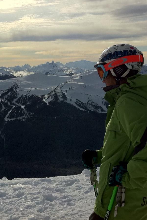 SkiEsprit's tweet photo. Greatest view to end the perfect day.. http://t.co/RPUnws6d