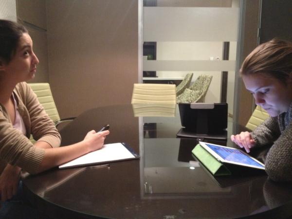 JasonCalabretta's tweet photo. Important business meetings with @SamJuneStone @tweetsbygee http://t.co/5Q5sxV7s