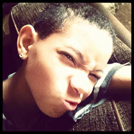 thechicspot's tweet photo. More celeb hair changes...this time it's Willow Smith! (not much left to whip around...) http://t.co/cClzZJi7