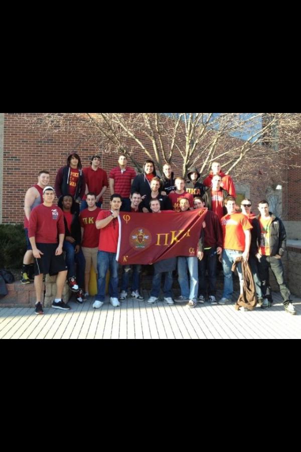 RUPIKE12's tweet photo. Pi Kappa Alpha supports  #heartawarness http://t.co/bkmiWCDX