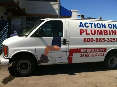 ObviouslyNeed's tweet image. You obviously need to hire this Plummer, just so people can see him drive.