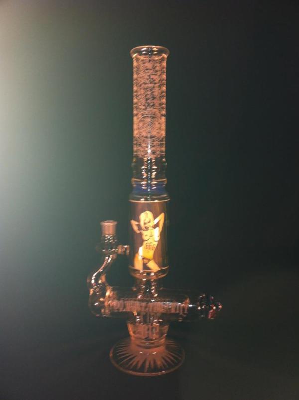 HopsGlass's tweet photo. This is a new Hops / D-Wreck collab tube that just got finished! http://t.co/Rs4U5WOg