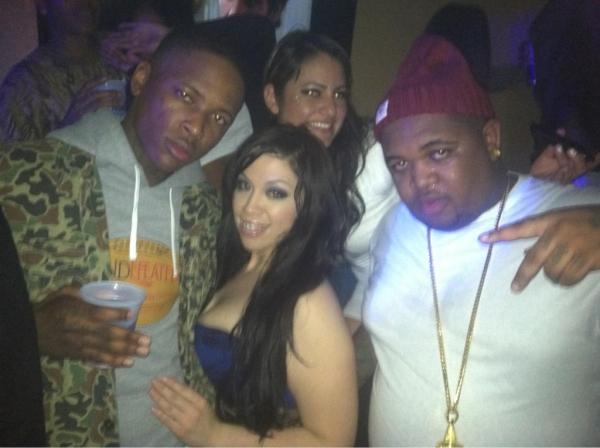 Betsabel79's tweet photo. Yg 400!!!, Jenn bunny & dj mustard! http://t.co/UsDzRctg
