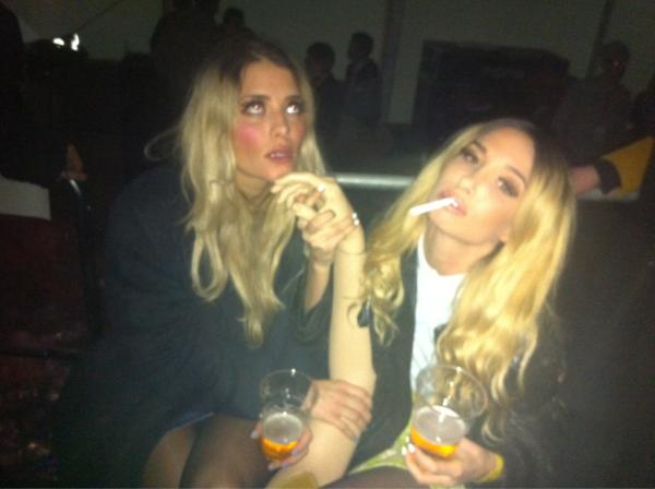 RebeccaFiona's tweet image. Just got a pre show present in Oslo